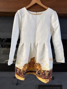 White Jacquard Long Sleeve Dress with Scenic Yellow-Brown Border Size L